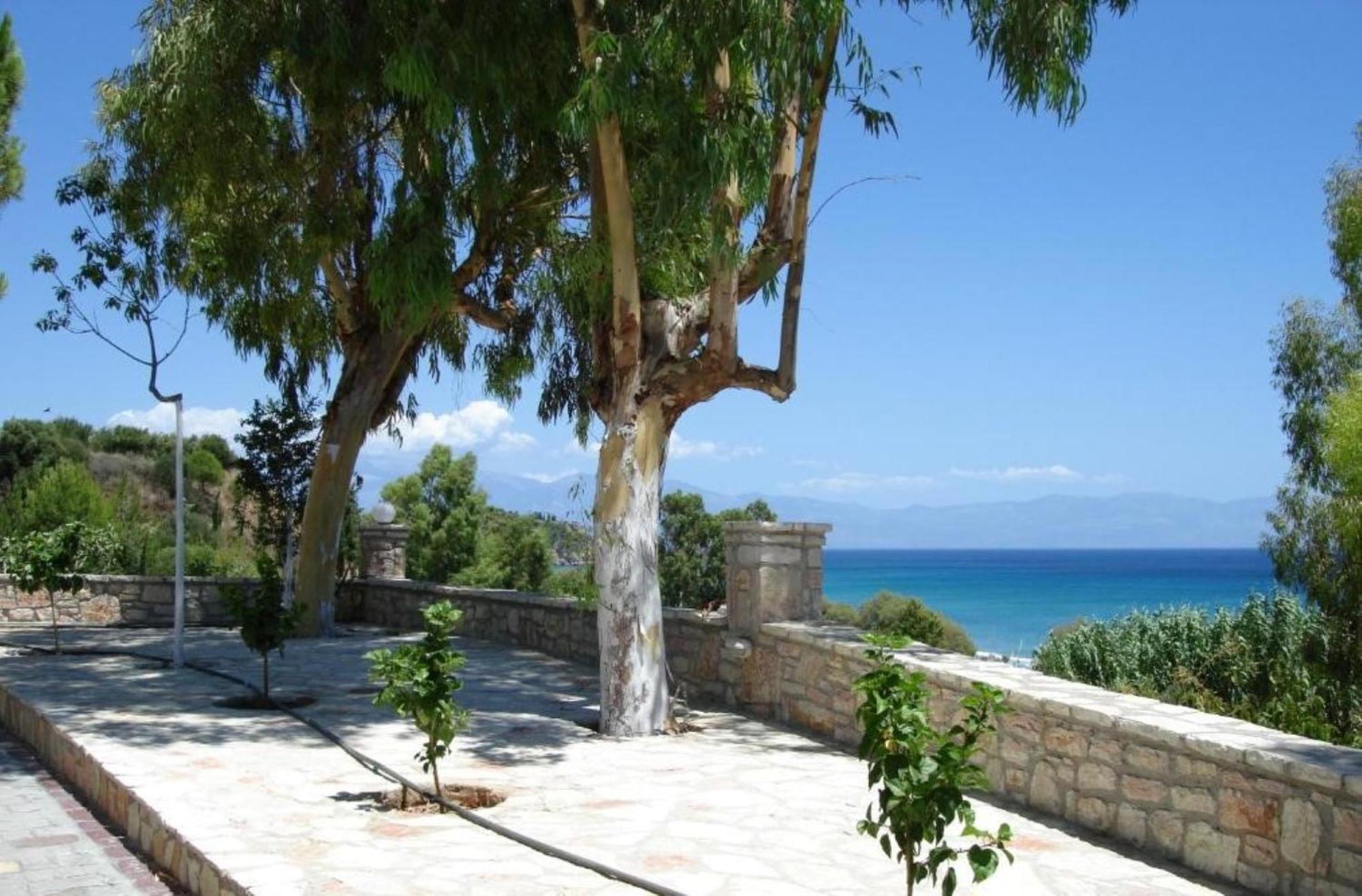 Отель Pansion Koroni L'Antic Экстерьер фото