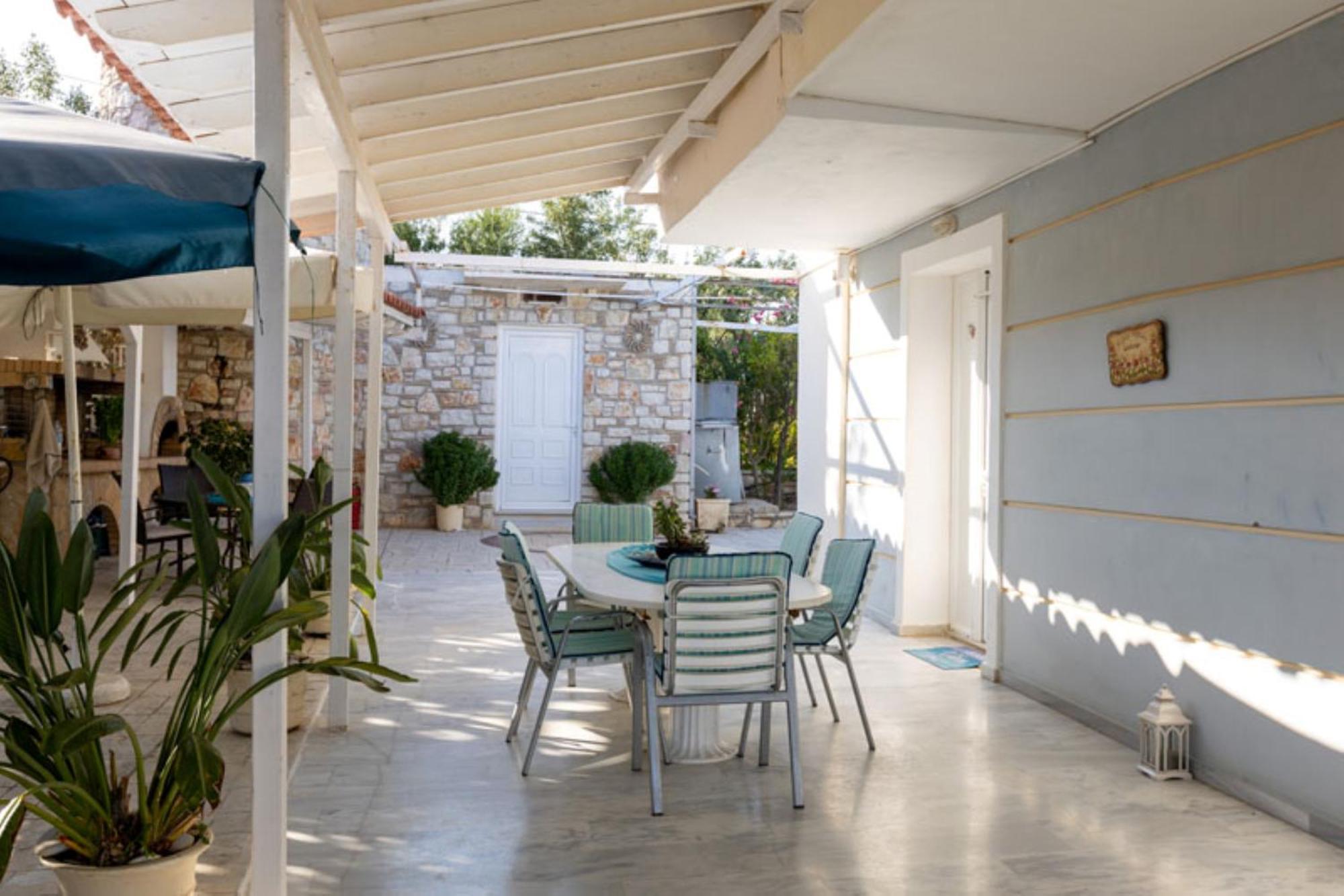 Отель Pansion Koroni L'Antic Экстерьер фото