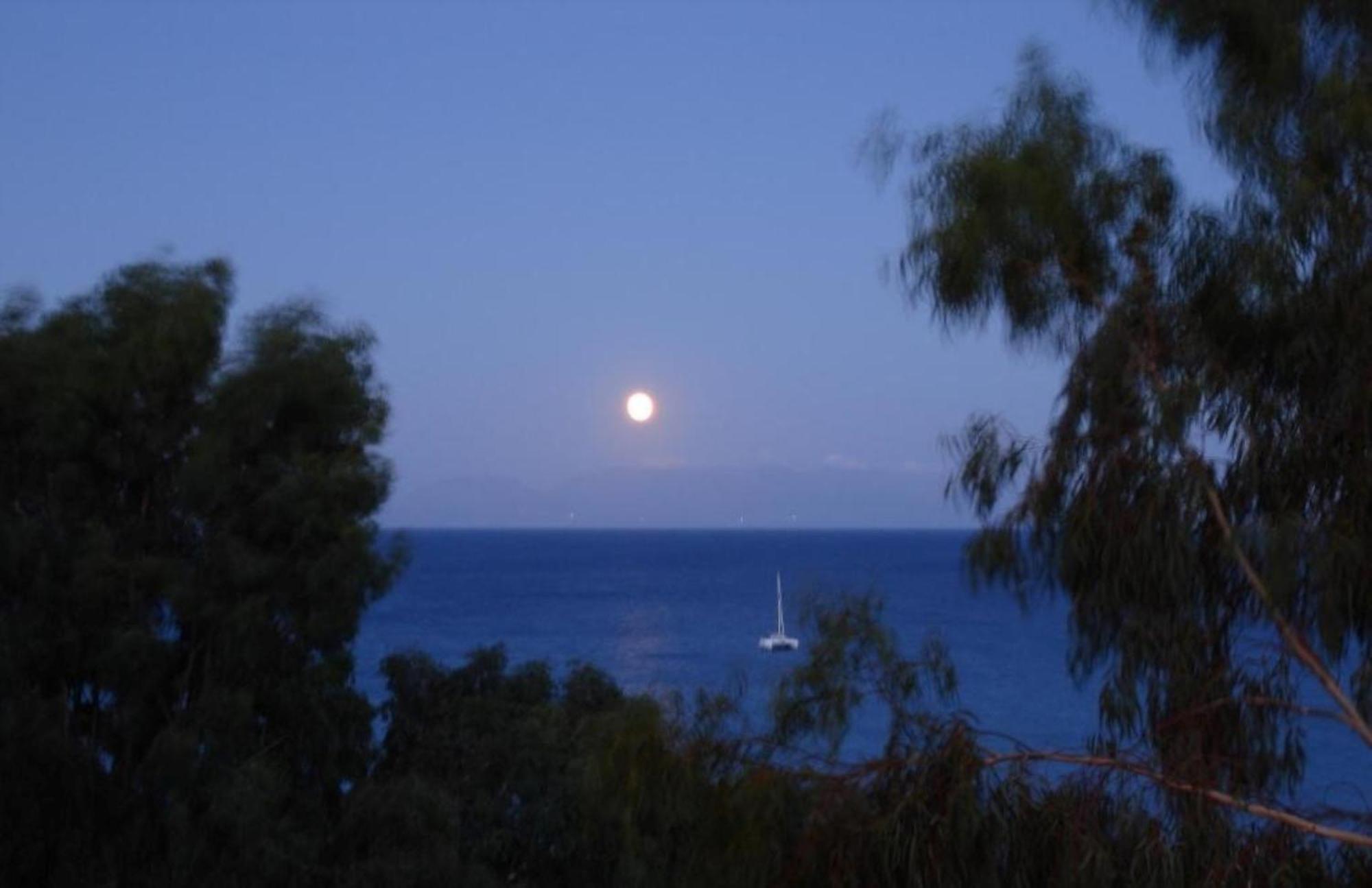 Отель Pansion Koroni L'Antic Экстерьер фото